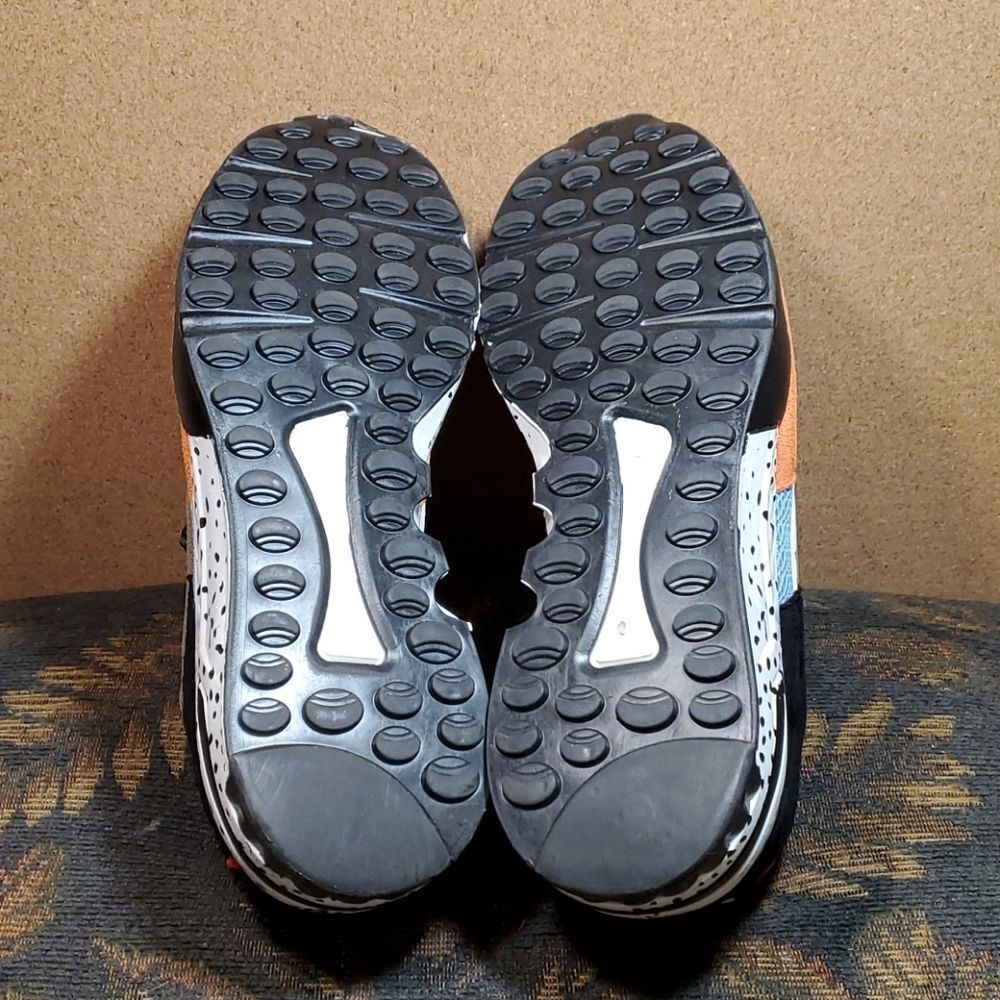 YOKI Colorblock Faux Suede Sneakers - Picture 9 of 12
